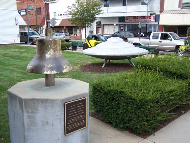 100_1904.jpg